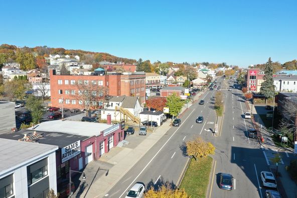 318 Shrewsbury St, Worcester, MA 01604